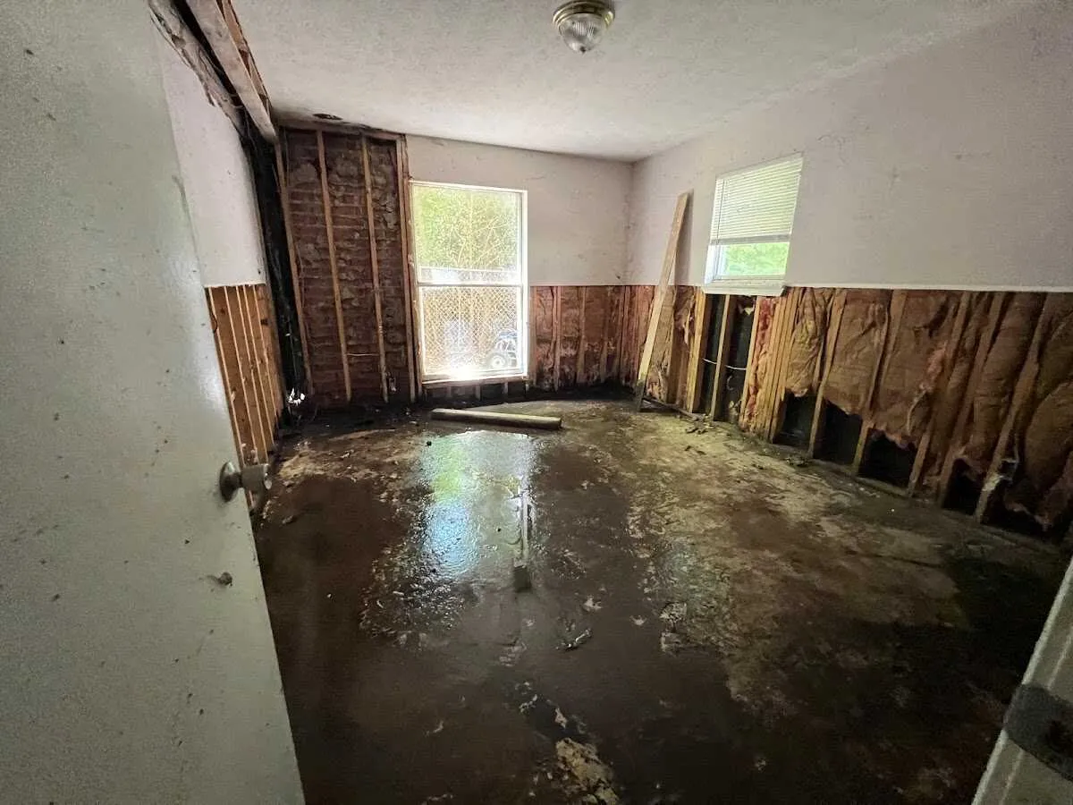 Water Damage Restoration services in Waterloo, IA